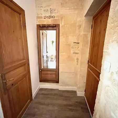 Apartment Mira Yourhosthelper Caen